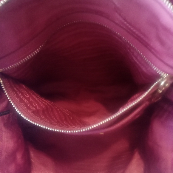 EUC PRADA BAG. - Picture 16 of 16